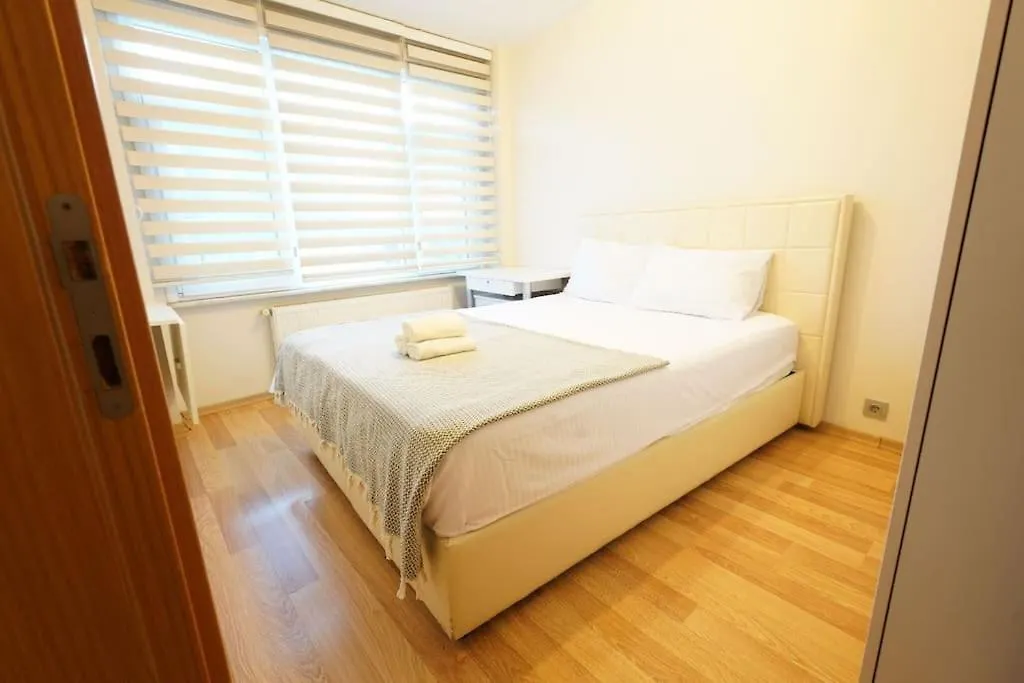 Ferienwohnung Galata Tower/Galataport 2+1 Istanbul Apartment